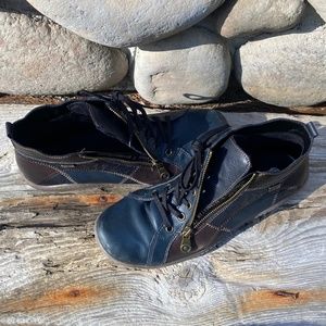 REMONTE TEX Mixed Material High Top Navy Lace/ Zip Waterproof Sneaker Booty